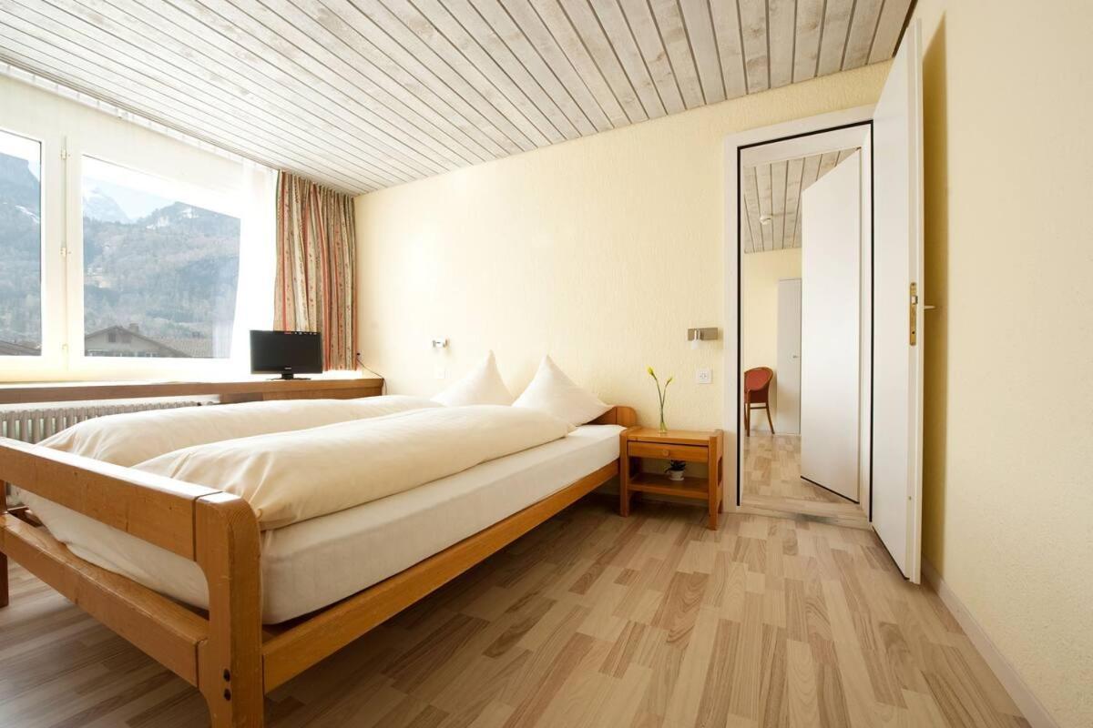 Das Hotel Sherlock Holmes Meiringen Exterior photo